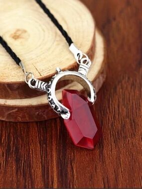 Devil May Cry Dantes Collectible Pendant Necklace NEW Anime Games Jewelry Toys